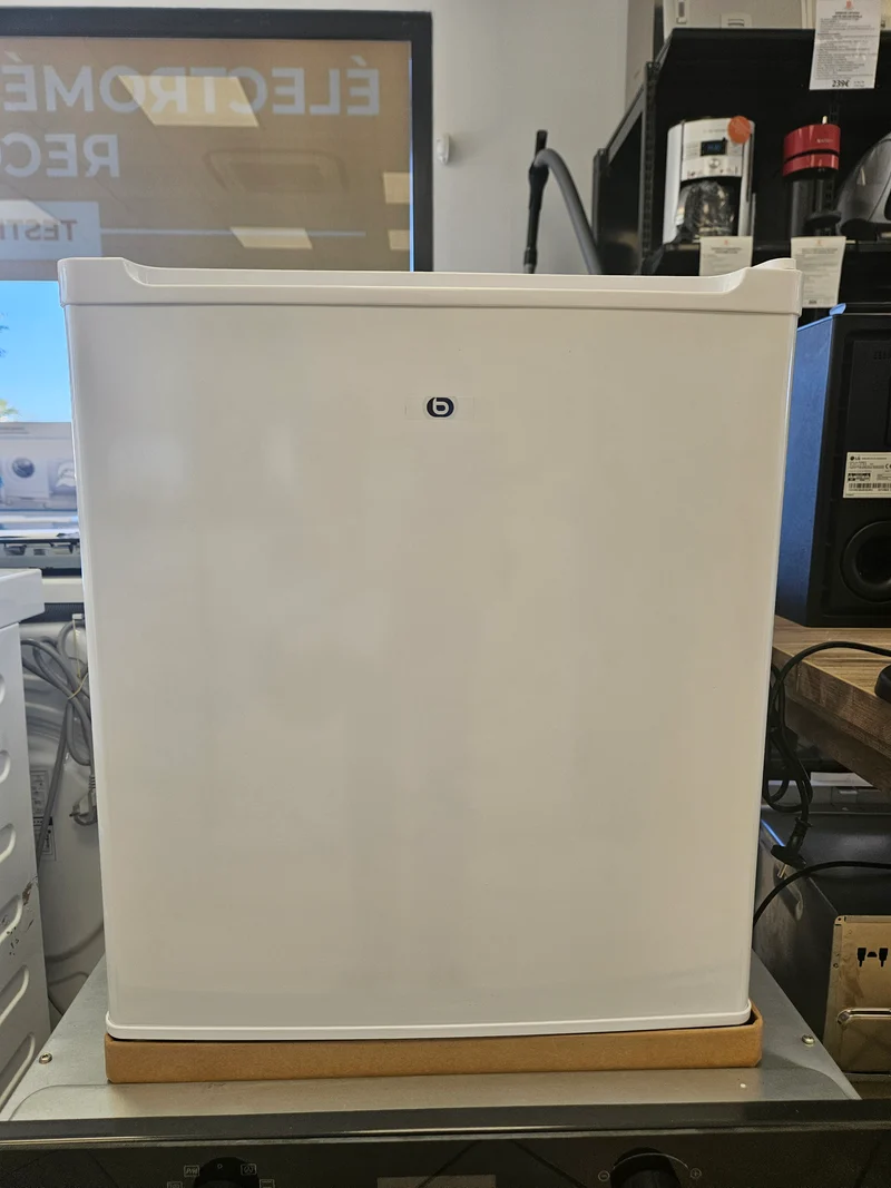❄️ Mini congélateur ESSENTIELB ECM50-45HOB1