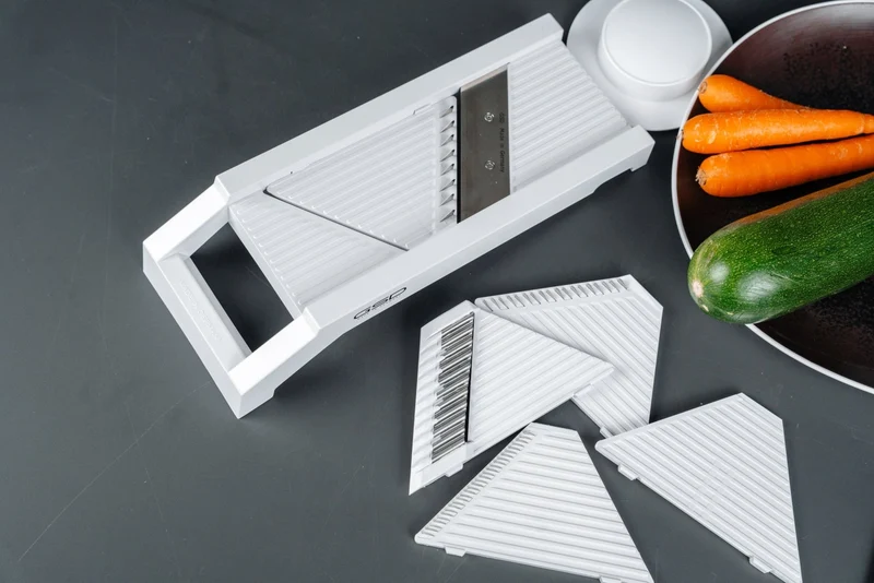 Coupe-légumes universel GSD « 5 en 1 » blanc - Fabriqué en Allemagne