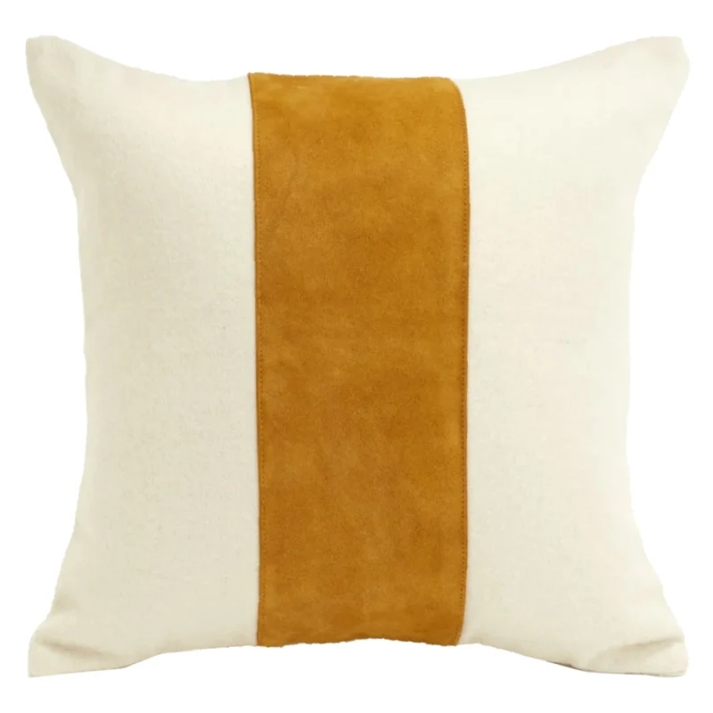 Coussin 17 x 17 po en suède ivoire/moutarde - Soto